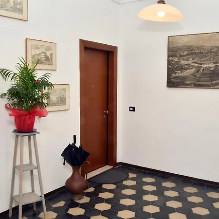 Guest house Borgo 98 Tripla Con Bagno Privato Livorno
