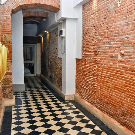 Borgo 98 Tripla Con Bagno Privato Livorno